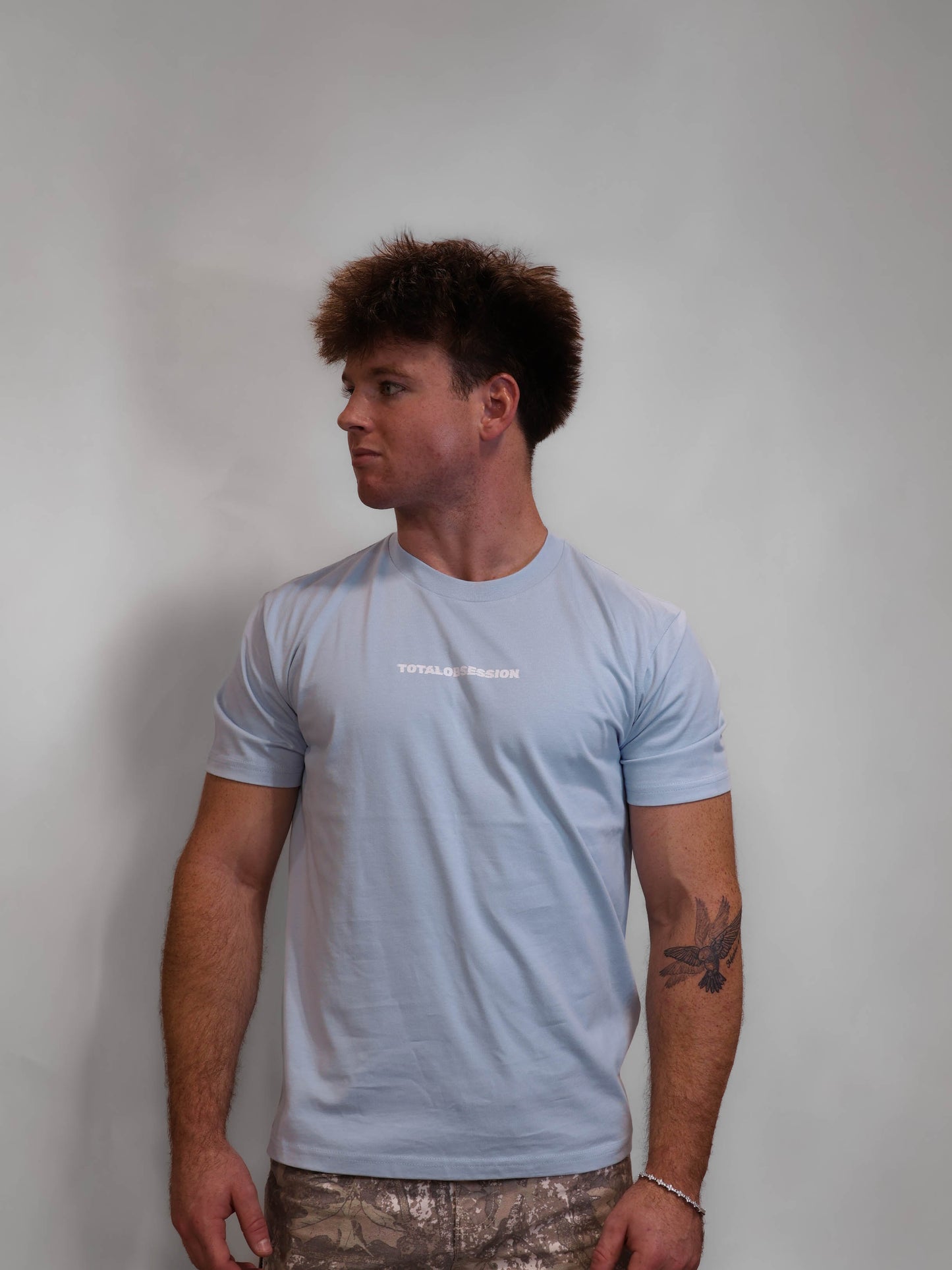 ESSENTIAL FITTED TEE - SKYBLUE (LIMITED STOCK)